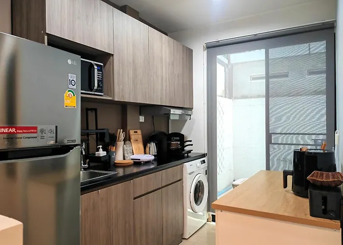 Brownie Suanluang Srinakarin Ferienhaus *
